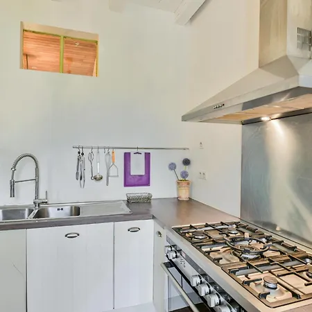 Lavende Feriehus Dégagnac