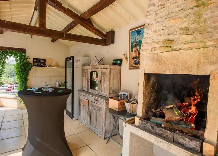 Lavende Tatil Evi Dégagnac